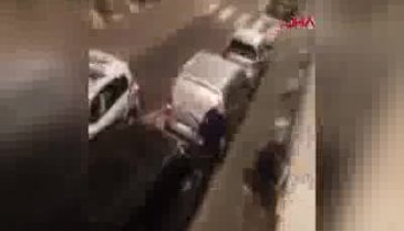 Belçika polisi, 19 yaşındaki kelepçeli şüpheliyi tekmeledi