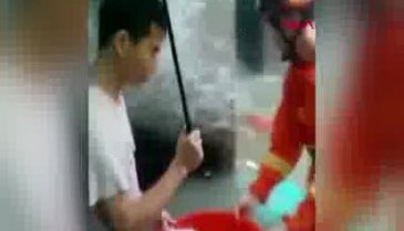 5 aylık bebek, sel basan binadan kurtarıldı
