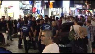 Bursa'da bayram öncesi şehrin merkezinde seyyar satıcıya geçit verilmiyor