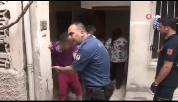 Bayram için çocuklara hediye getiren öğretmen dramı ortaya çıkardı