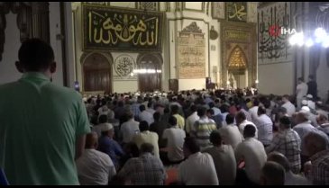 Bursa'da Kadir Gecesi coşkusu