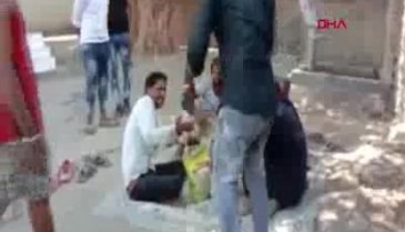 Hindistan'da oruç açan Müslümanlara saldırı