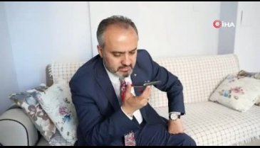 Bursa Büyükşehir Belediye Başkanı Aktaş, iki askeri arayarak bayramını kutladı
