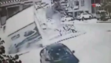 Kan donduran kaza güvenlik kamerasında