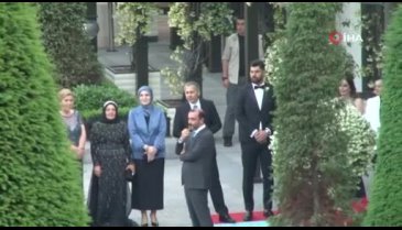Cumhurbaşkanı Erdoğan, futbolcu Mesut Özil'in nikah şahidi oldu