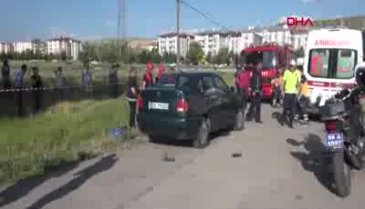Sokakta yürüyen kadınlara çarptı! 1 ölü, 1 yaralı