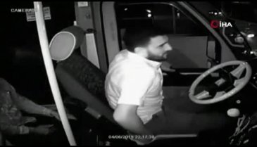 Fenalaşan yolcuyu hastaneye böyle yetiştirdi