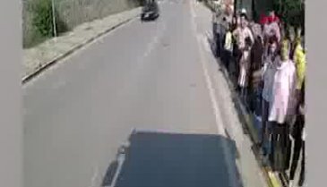5 yaşındaki çocuğunu otobüste unuttu