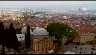 Bursa Emirsultan'da uzayan restorasyon esnafı mağdur etti