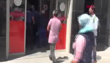 Eşini pompalı tüfekle yaralayan koca: Korkutmak için ateş açtım