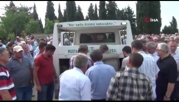 Bursa'da kazada hayatını kaybeden eski belediye başkanı toprağa verildi