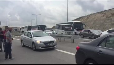 İstanbul-Bursa otoyolu trafiğe kapandı!