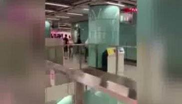 Çin'de metro istasyonunda domuz paniği!
