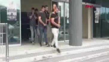 Bursa'da binlerce uyuşturucu hapı kaçırmaya çalışırken yakalandılar