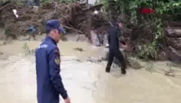 Bartın'da sel felaketi: 1 kişi öldü, 1 çocuk kayıp