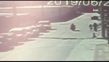 Bursa İnegöl'de iki motosiklet çarpıştı: 2 yaralı