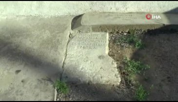 Kapadokya'da 2 bin yıllık mezar taşı bulundu