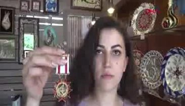 Bursa'da bulduğu İstiklal Madalyası'nın sahibini arıyor
