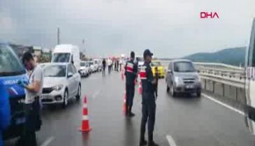 Yol kenarında dehşet! Kadını başından vurdu