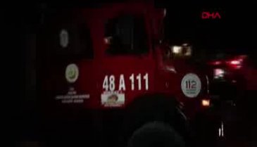 Makilik alanda çıkan yangın yönünü denize çevirdi! -2