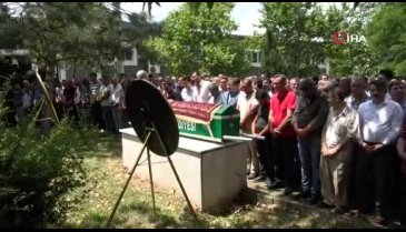 Bursa'da aracın ezdiği 6 yaşındaki Sinan'a acı veda