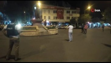 Amcasıyla barışmak için ortalığı birbirine kattı