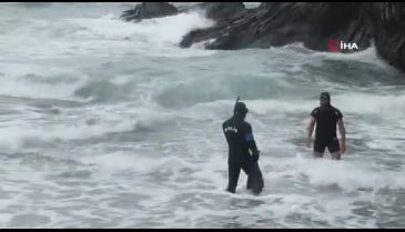 Denizde kaybolan müzik öğretmeninin cansız bedeni bulundu
