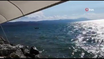 Bursa'da jetskiden düşen gençlerin kurtarılma anı kamerada