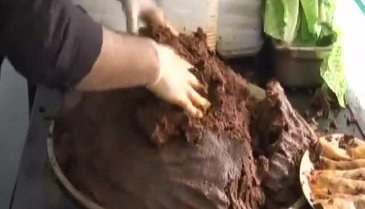 3 bin yıllık duvar kabartmasında çiğ köfte ve marul çıktı