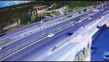 D-100 Karayolu'nda feci makas kazası
