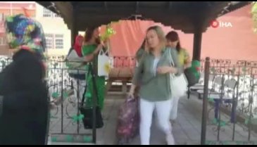 Bursa'da doğuştan kader mahkumu çocuklar unutulmadı