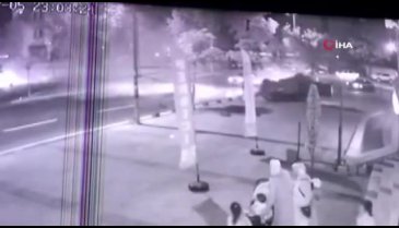 Kaldırıma uçup yayaların arasına daldı!
