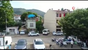 Bursa'da köy meydanı satılığa çıkarıldı