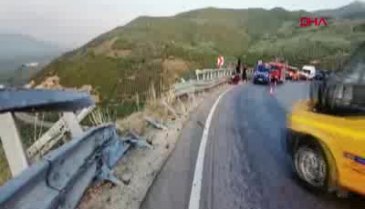 Bursa'da 200 metrelik uçurumdan yuvarlanan TIR sürücüsü paramparça oldu!