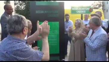 Bursa'da caddelere yaşayan ve vefat eden sanatçıların isimleri verildi