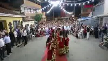 Bursa'da 'Roman Gecesi' renkli görüntülere sahne oldu