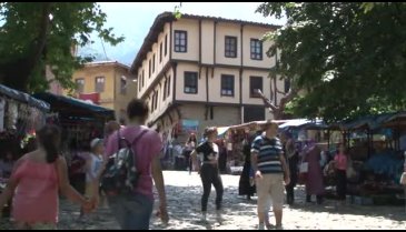 Bursa'da 700 yıllık Osmanlı köyü, turist akınına uğruyor (ÖZEL HABER)