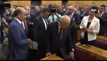 MHP lideri Bahçeli: Yüreği varsa tek bir numune isimden bahsetsin
