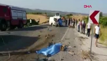 Manisa'da zincirleme kaza: 6 ölü, 10 yaralı