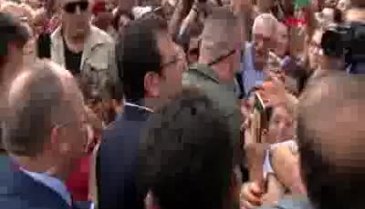 Ekrem İmamoğlu, İBB Meclis üyeleriyle birlikte Anıtkabir'i ziyaret etti