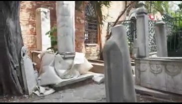 Bursa Emir Sultan'da bitmeyen restorasyon çilesi