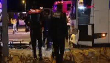 Bursa'ya gelen yolcu otobüsü kaza yaptı: 3 ölü, 1 yaralı