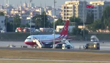 Erdoğan'ın uçağı Atatürk Havalimanı Devlet Konukevi'ne indi