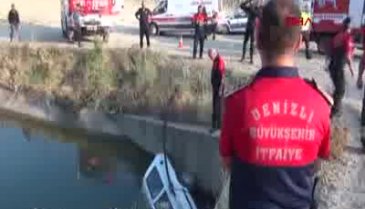Otomobil sulama kanalına düştü: 2 ölü