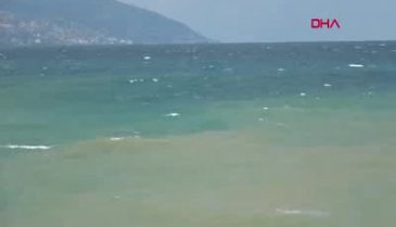 Denizde kanosu ters dönen balıkçı için seferber oldular
