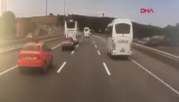 34 kişinin yaralandığı midibüs kazası kamerada