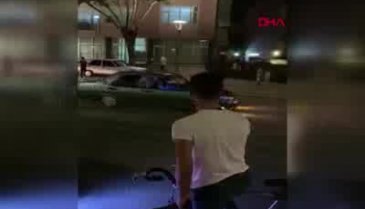 Plakası kapalı otomobille drift kamerada