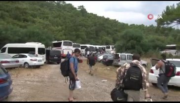 İnternet üzerinden bilet alıp 48 saatte geldiler: Rezil olduk!