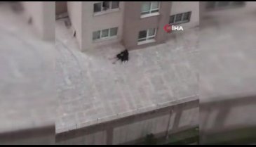 Bursa'da 4. kattan düştü, başında ağlayan sevgilisi tahliye edildi