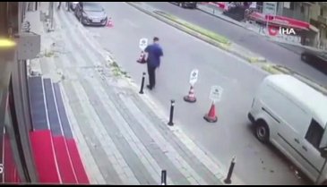 Direksiyon başında uyudu, yayayı teğet geçti